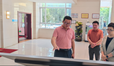 推动发展新过程，注入发展强心剂——记泰和县委副书记、副县长辅导一行参观领导